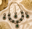 Emerald Green Kundan-Style Jewellery Set